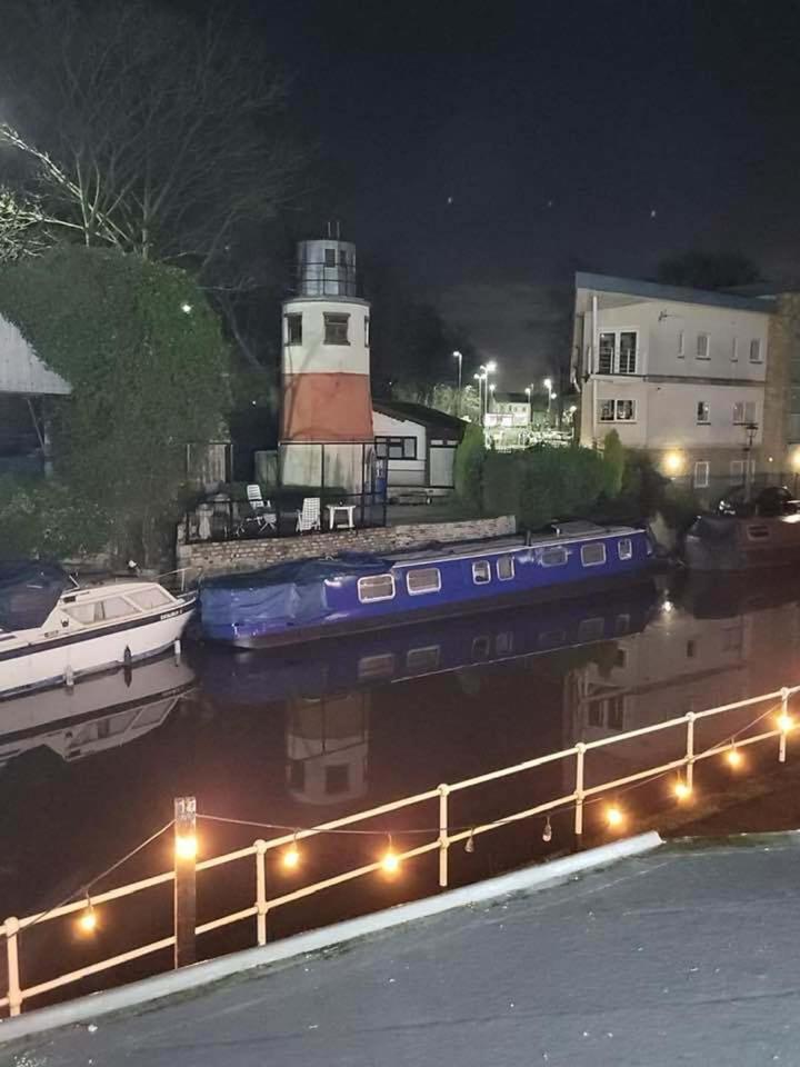 The Waterside Bar, Rooms & Restaurant Swinton  Zimmer foto